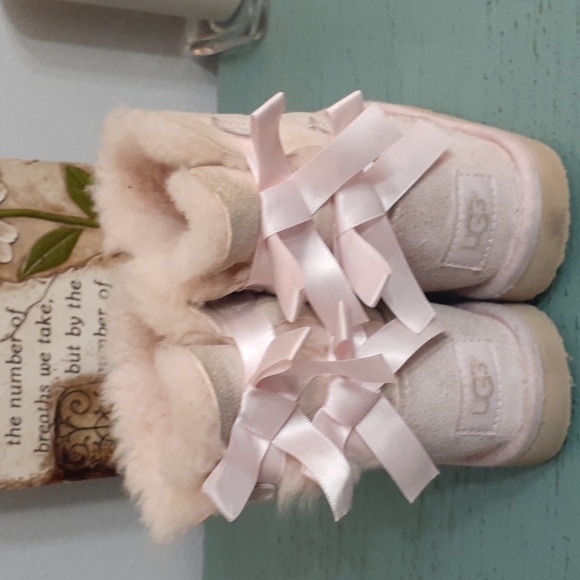 UGG BOOTS SZ 12 T - Picture 2 of 5